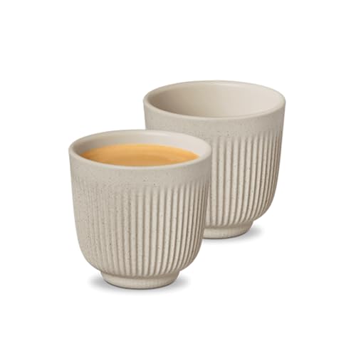 Nespresso LOOP Espresso Tassen Set (2 x 80ml), moderne Coffee Cups aus 30% Kaffeeschalenresten, spülmaschinenfest, bruchsicher, elegant in beige